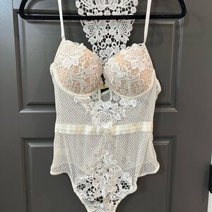 Frederick's of Hollywood Lace Chemise in Cream